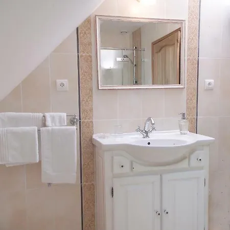 فندق مبيت وإفطار Cote D'opale - La Ferme Des Saules 4*